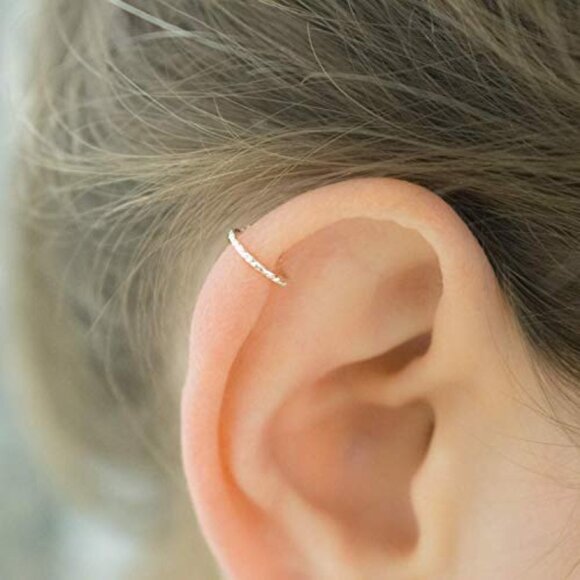 NWT Smooth Small Sterling Silver Ear Cuff - Picture 1 of 4